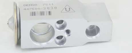 88515?50190 A/C Expansion Valve for Lexus LX570 URJ200 2007-2021 3UR
